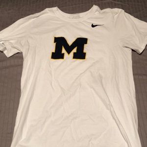 Michigan nike t shirt